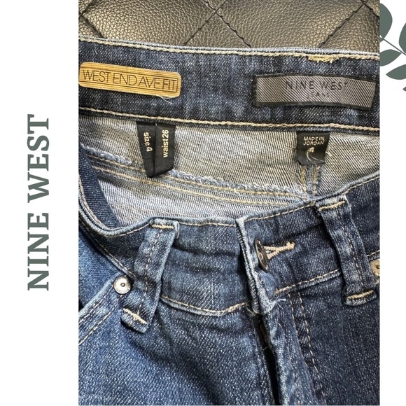 Nine West Women's Blue Jeans West End Ave Fit Boodcut Size 4 - Picture 7 of 8